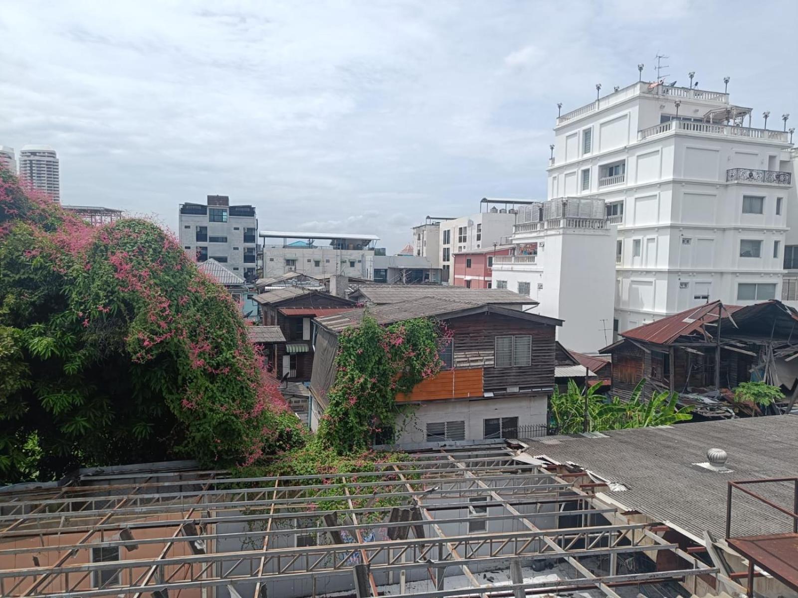 The House Hostel กรุงเทพมหานคร ภายนอก รูปภาพ