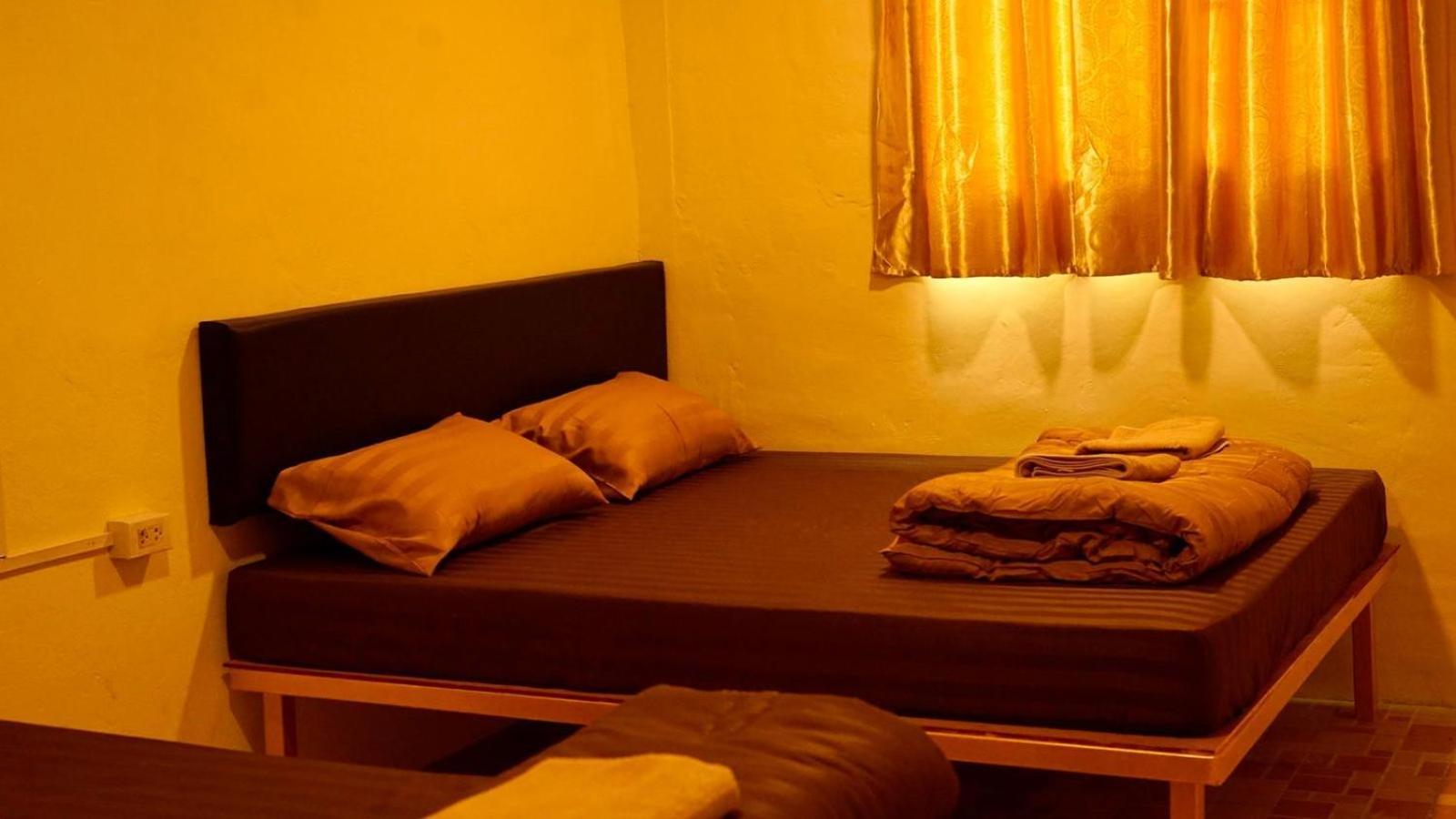 The House Hostel กรุงเทพมหานคร ภายนอก รูปภาพ